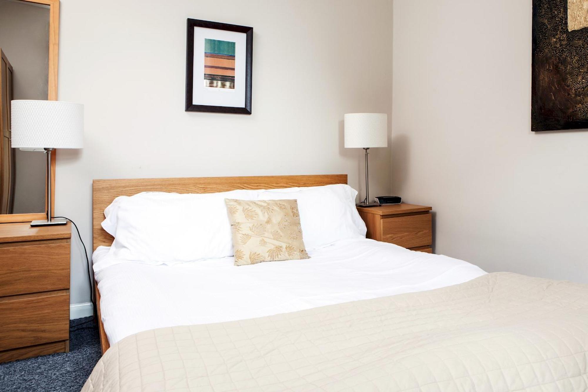 Madison Hill - Bedford Hill 1 - One Bedroom Flat Londra Dış mekan fotoğraf